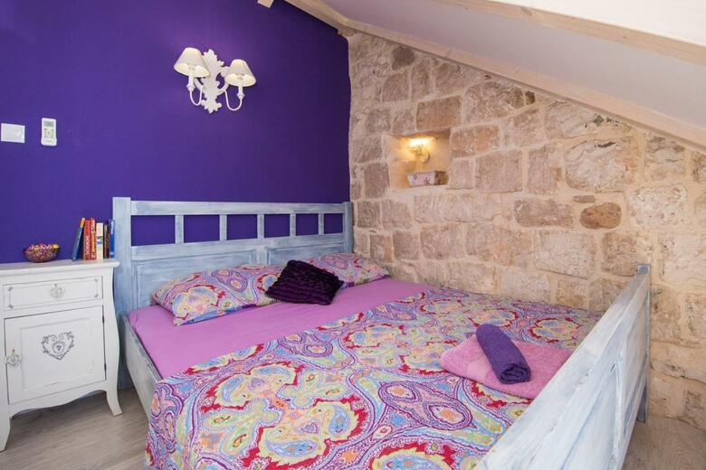 Hostal Guest House Gugily