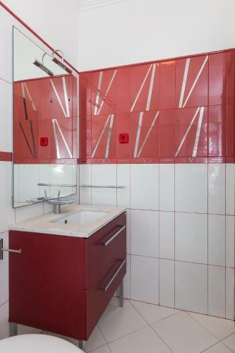 Central Luxury Apartments