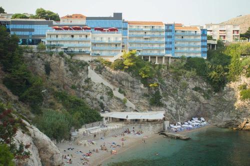 Central Luxury Apartments