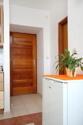 Apartments With A Parking Space Dubrovnik - 9026