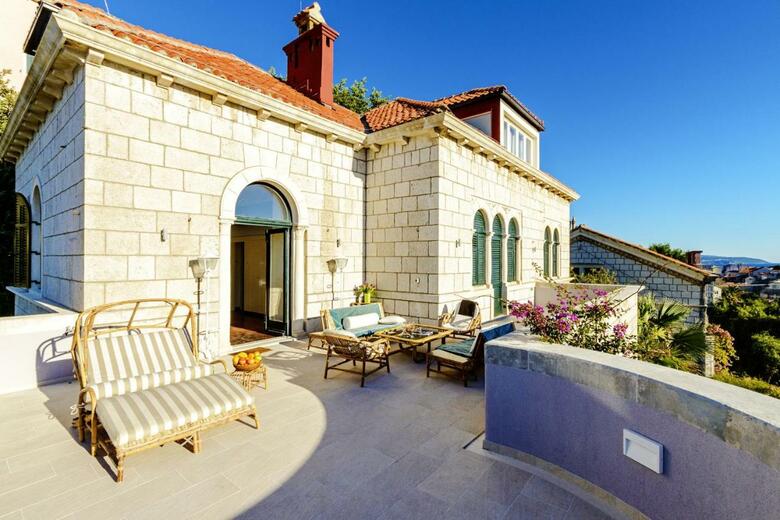 Villa Mediteran