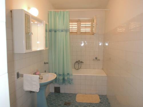 Hostal Mare Rooms For Rent