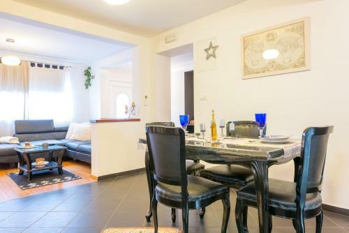 Mb Apartment