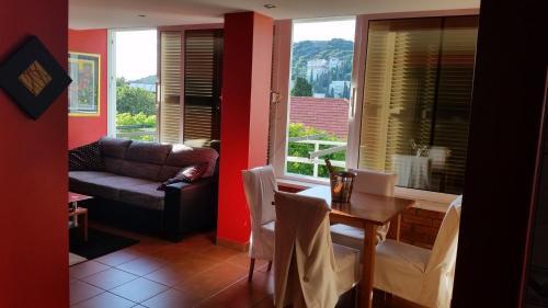 Apartments And Rooms With Parking Space Dubrovnik - 11207