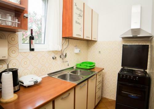 Apartments Bungevilla