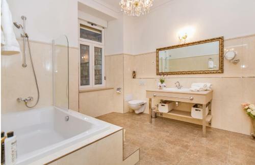 Apartment Luxury Waterfront