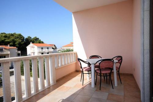 Apartments With A Parking Space Duce (omis) - 4650