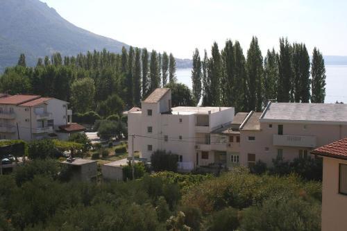 Apartments With A Parking Space Duce (omis) - 4650