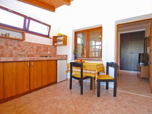 Apartments Velimir 421