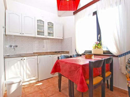 Apartments Velimir 421