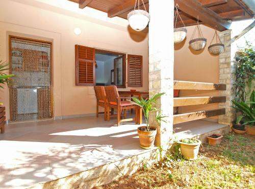 Apartments Velimir 421