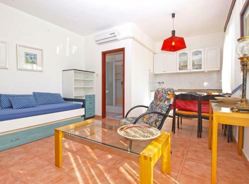 Apartments Velimir 421
