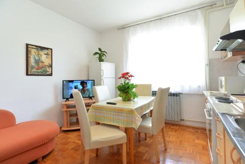 Apartments Ana 1394