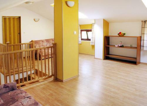 Holiday Home Haus Margerita (pul508)