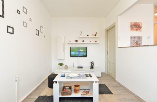 Apartment Branko 1601