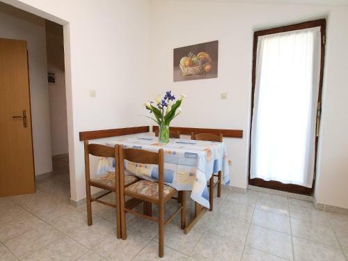 Apartments With Air Conditioning