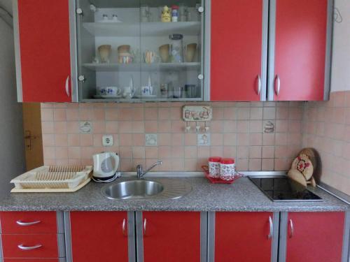 Apartments Mirjana 1555