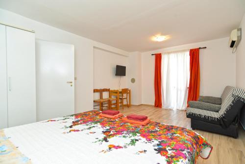 Apartments Marija 85
