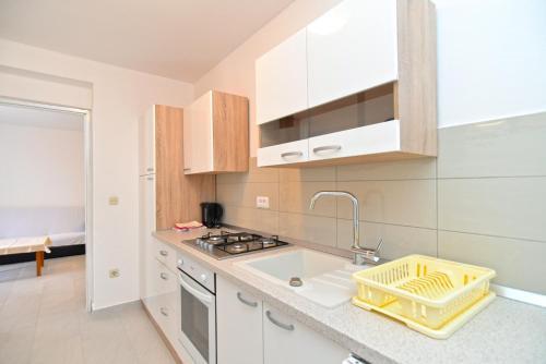 Apartments Marija 85