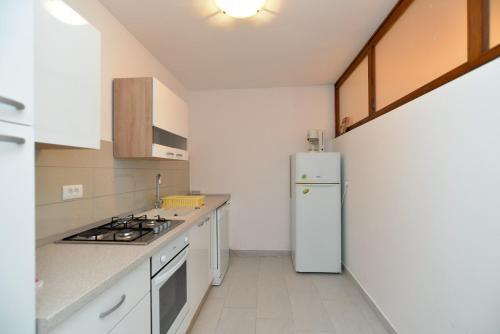 Apartments Marija 85