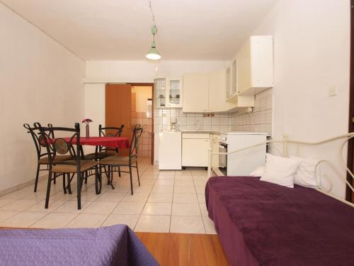 Apartments Marija 85