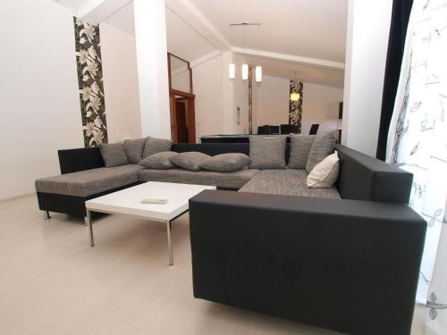 Apartments Marija 85
