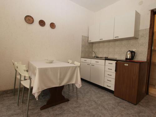 Apartments Marija 85