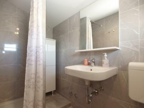 Hostal Apartments Dragica 1251