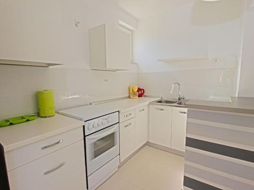 Apartments Dario 1104