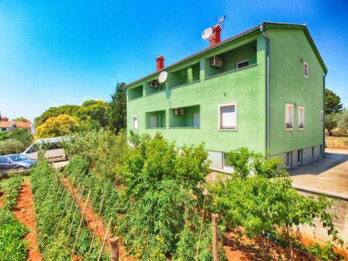 Apartments Anka 1420