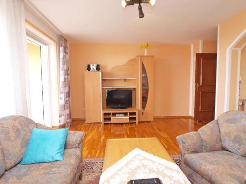 Apartments Denis 19