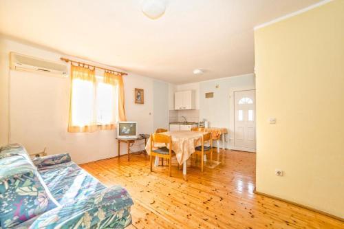 Apartments Stanko 777
