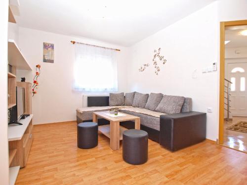 Apartments Mala Vala 1332
