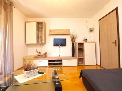 Apartments Dragica 1312