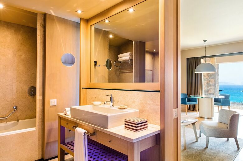 Hotel Daios Cove Luxury Resort & Villas