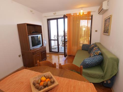 Apartments Emil 769
