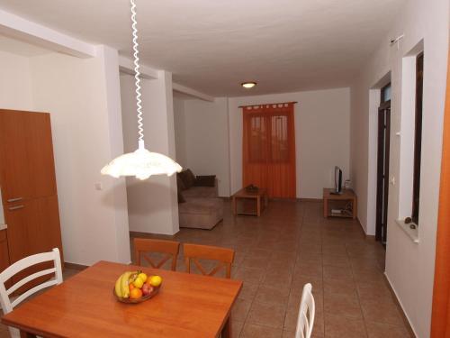 Apartments Emil 769