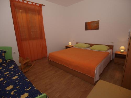 Apartments Emil 769