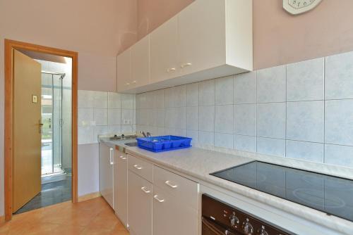Apartments Mijo 1692