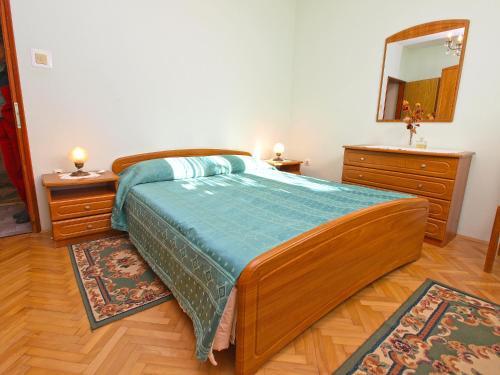 Apartment Josip 933