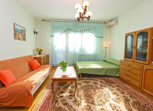 Apartment Josip 933