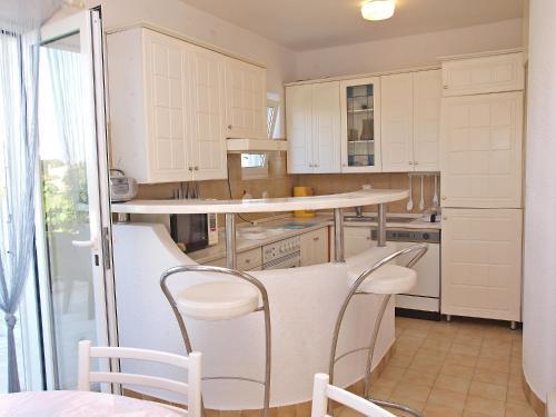 Apartment Asia 443