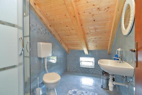 Apartments Josip 1713