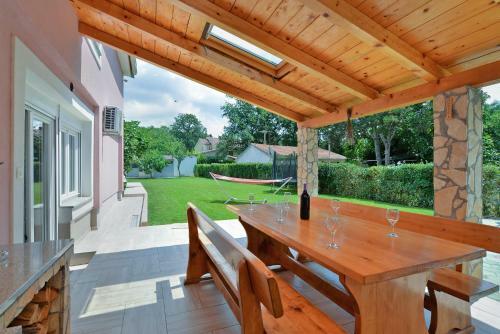 House Pineta 1719