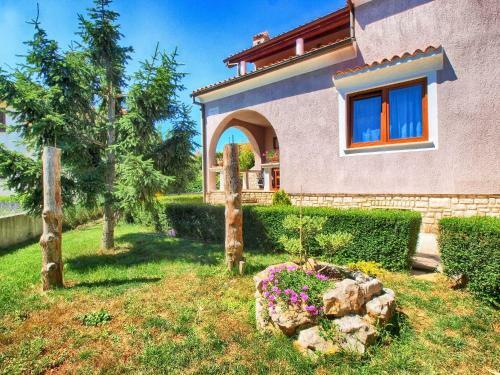 Kamelija Apartments 316