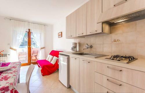 Apartments Valbandon