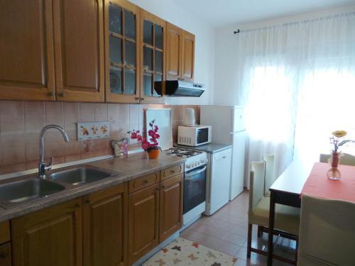Apartments In Fazana/istrien 35312