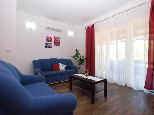 Apartments Suzana 1403