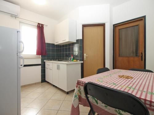Apartments Aleksandar 968