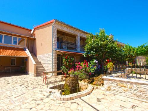 Apartments Aleksandar 968